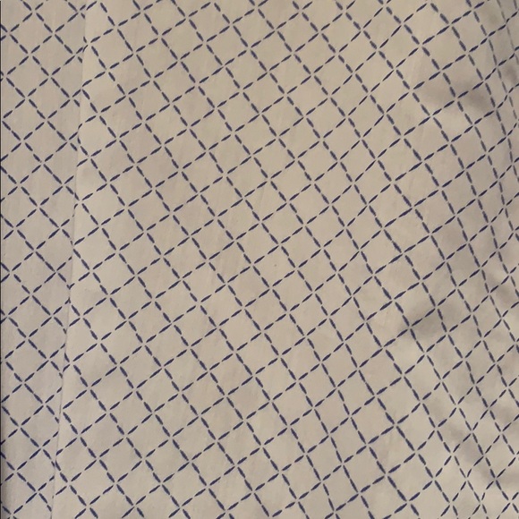 Gently Worn Men’s Dress Shirt - Picture 3 of 4